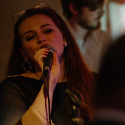 Photo of Beth Singing